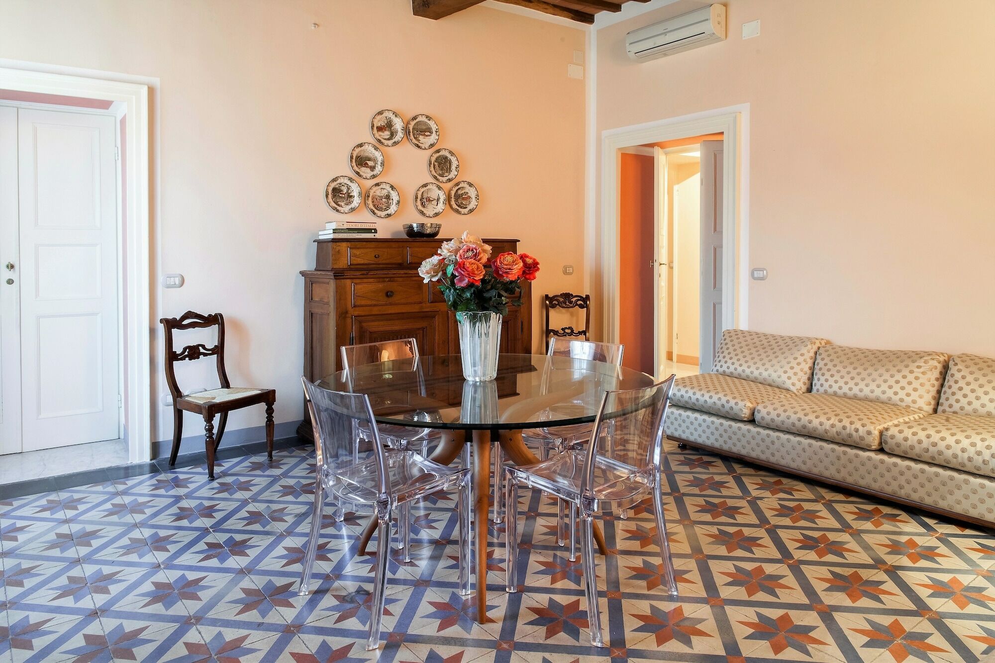 Cavour33 Bed & Breakfast Massa  Bagian luar foto
